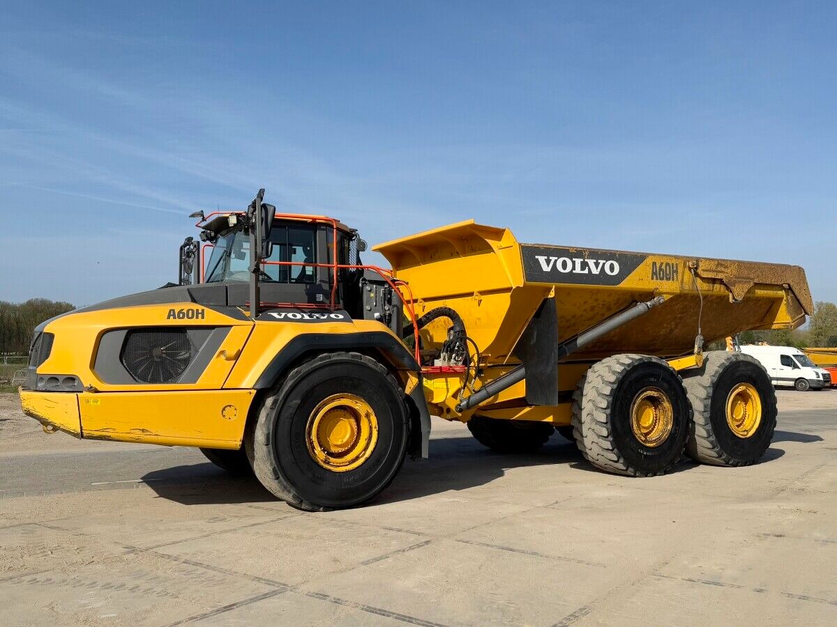 Восстановленный самосвал Volvo A60