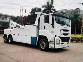Тяжёлый эвакуатор без поворотного крана на шасси ISUZU 6x4