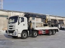 Эвакуатор с КМУ WANBANG SQS350-5 на шасси ISUZU 8x4