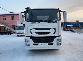 Ассенизатор (вакуумная машина) на шасси ISUZU 4x2, 12 м³, 2×XD-420