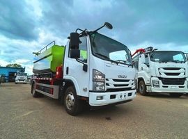 Каналопромывочная машина (илосос с размывом) на шасси ISUZU 4x2