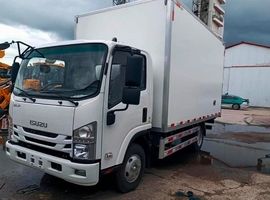 Изотермический фургон на шасси ISUZU 4x2, 4 т