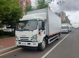 Изотермический фургон на шасси ISUZU 4x2, 7–8 т