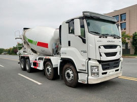 Автобетоносмеситель ISUZU 8×4, 279 кВт, 12 м³