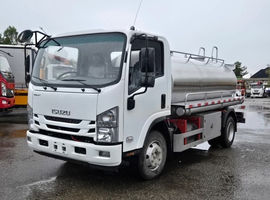 Водовоз ISUZU 4×2, 139 кВт, 5 м³, 2 отсека