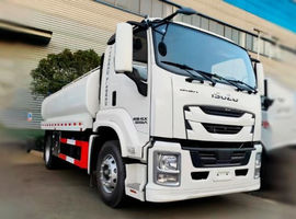 Автоцистерна на шасси ISUZU 4×2, 151 кВт, цистерна 12 м³