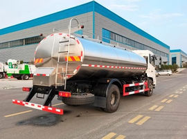 Молоковоз на шасси ISUZU 4×2, 151 кВт, цистерна 10 м³