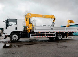 Бортовой грузовик ISUZU 4×4 с КМУ XCMG SQS125-4, 5 т, 11,2 м